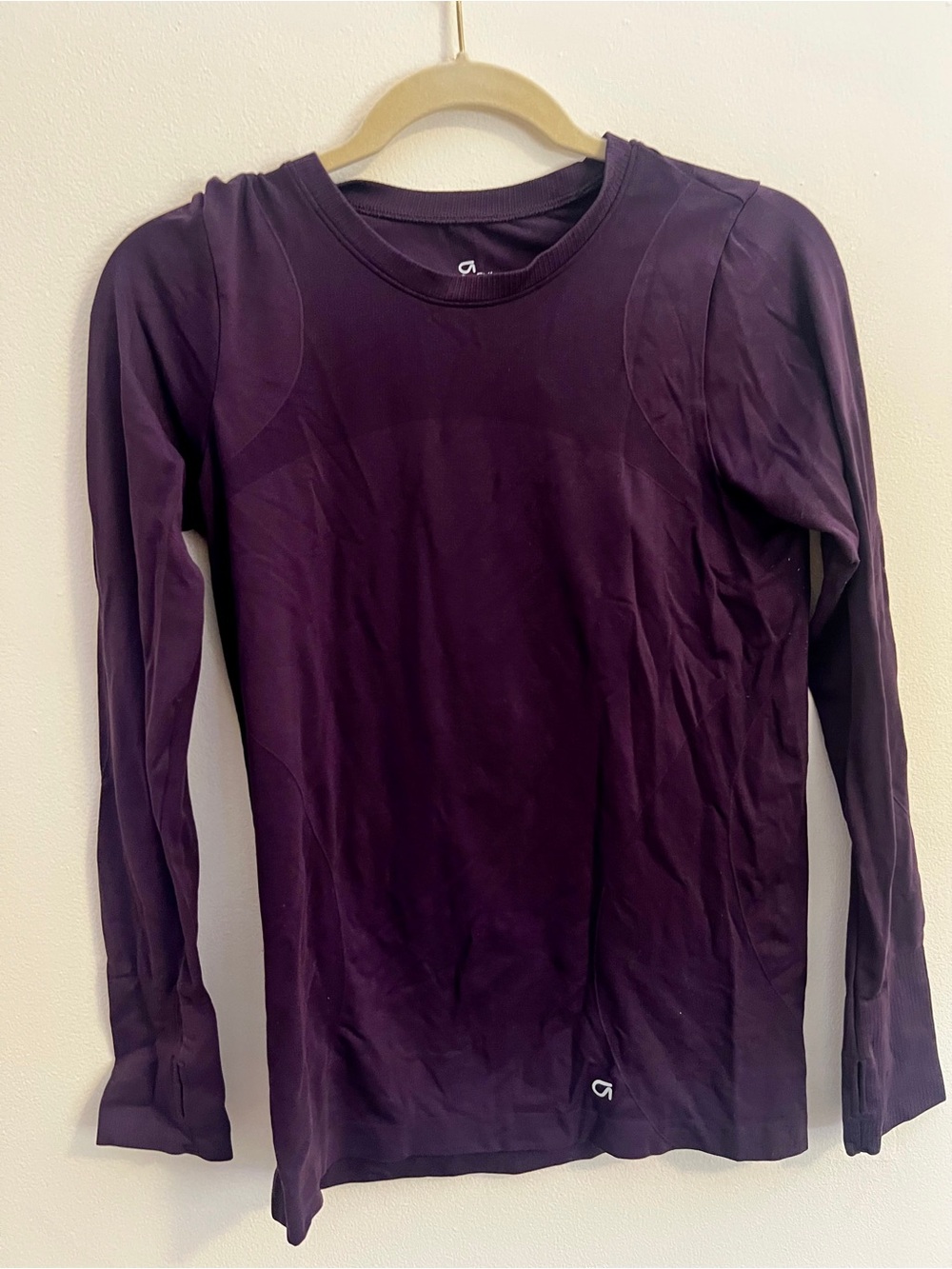 GAP Women's Long Sleeve Active Tee in Deep Purple